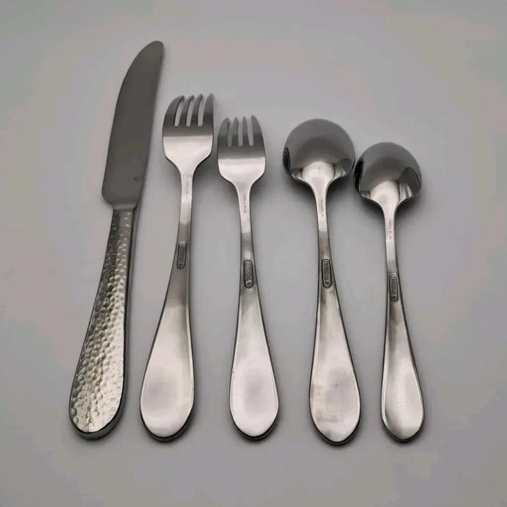ONEIDA Tibet Hammered 5 Piece Place Setting Stainless Flatware New In Sleeves